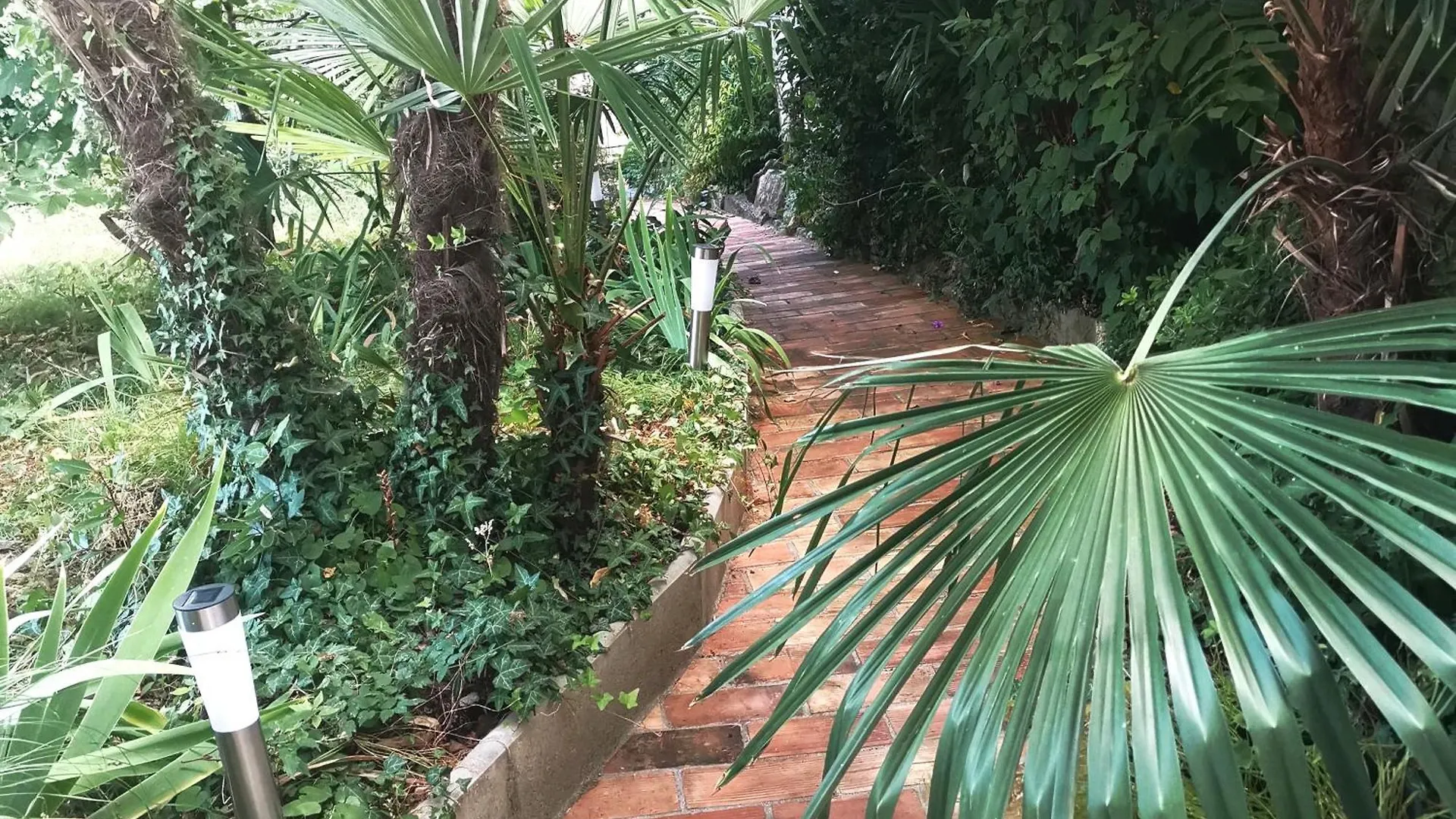 Secret Garden Apartment With Private Parking Space Opatija
