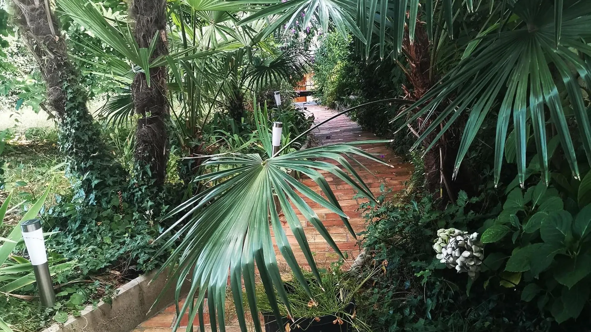 Secret Garden Apartment With Private Parking Space Opatija